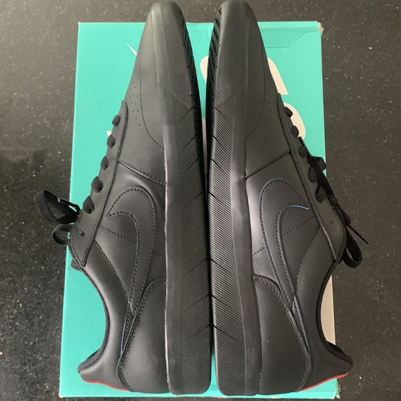 NIKE SB TEAM CLASSIC DEADSTOCK 2019 - Picture 8 of 11